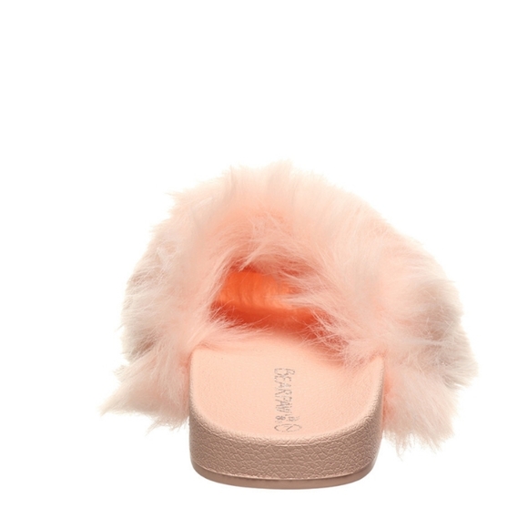 Bearpaw Lucinda Faux Fur Slides - Picture 3 of 6